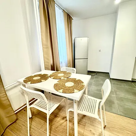 Piekary C Apartment Legnica Exterior photo
